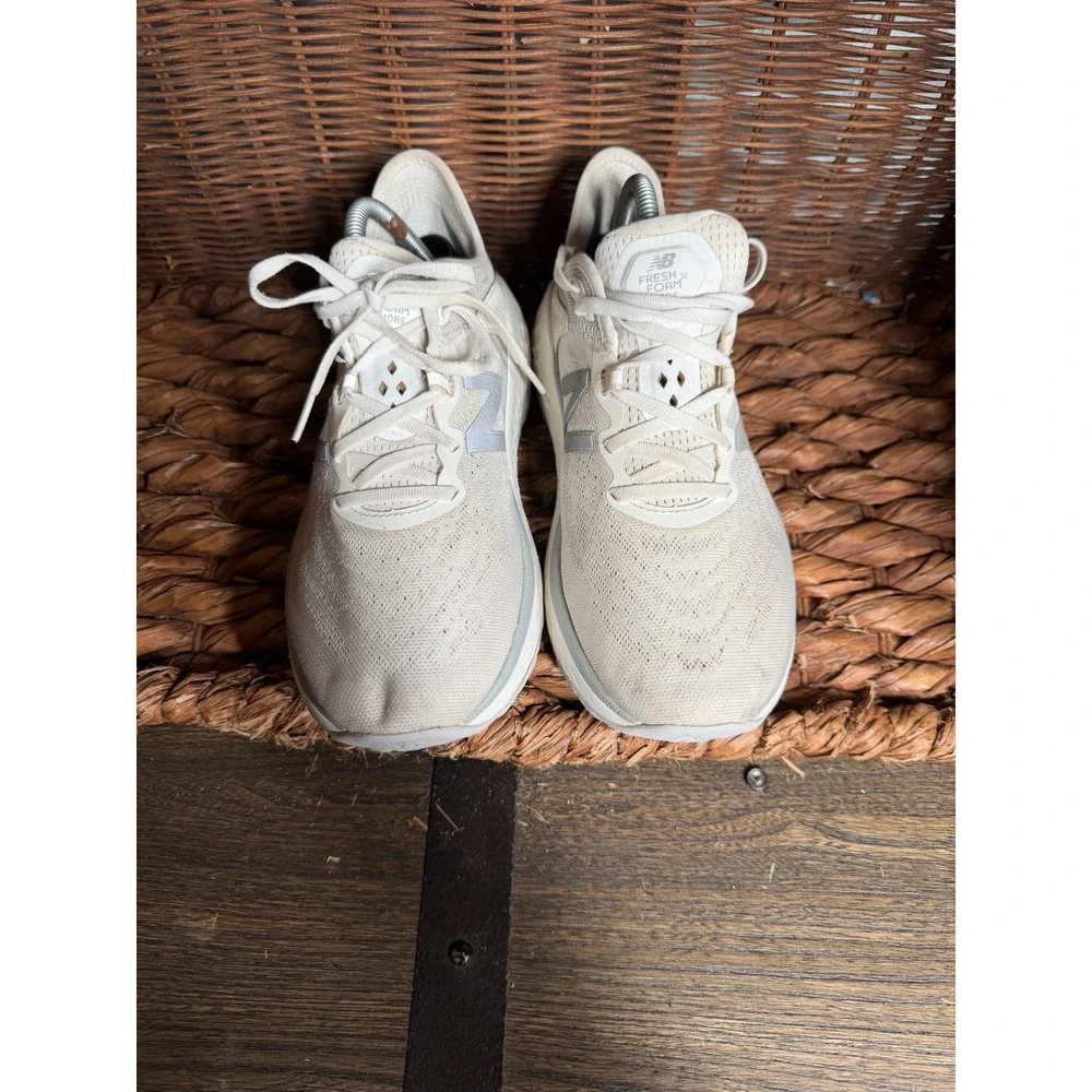 New Balance Fresh Foam More v3 Womens 10 Running Shoes Cream White WMORBK3